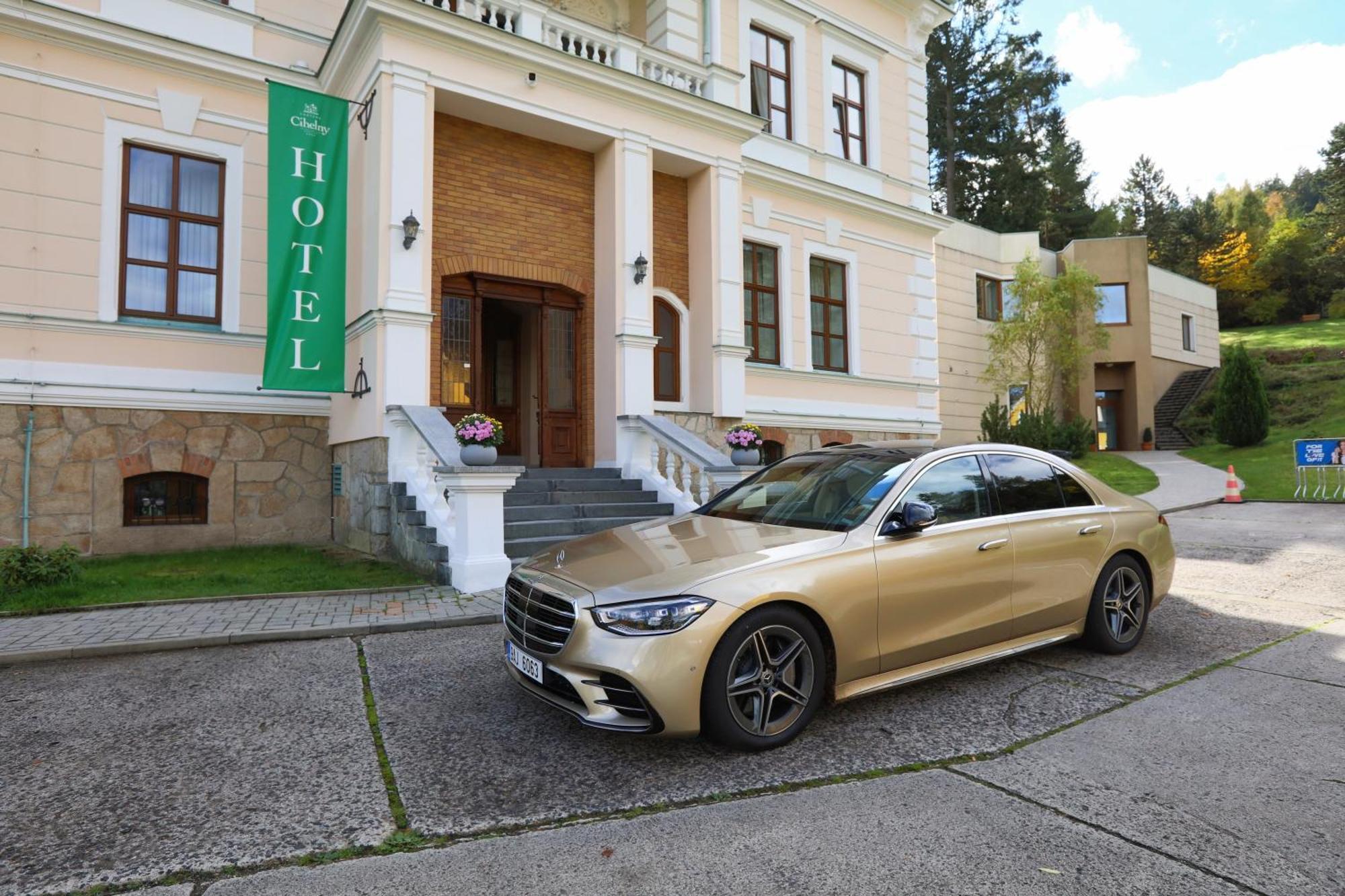 Hotel U Zámečku Cihelny Karlovy Vary Exterior foto