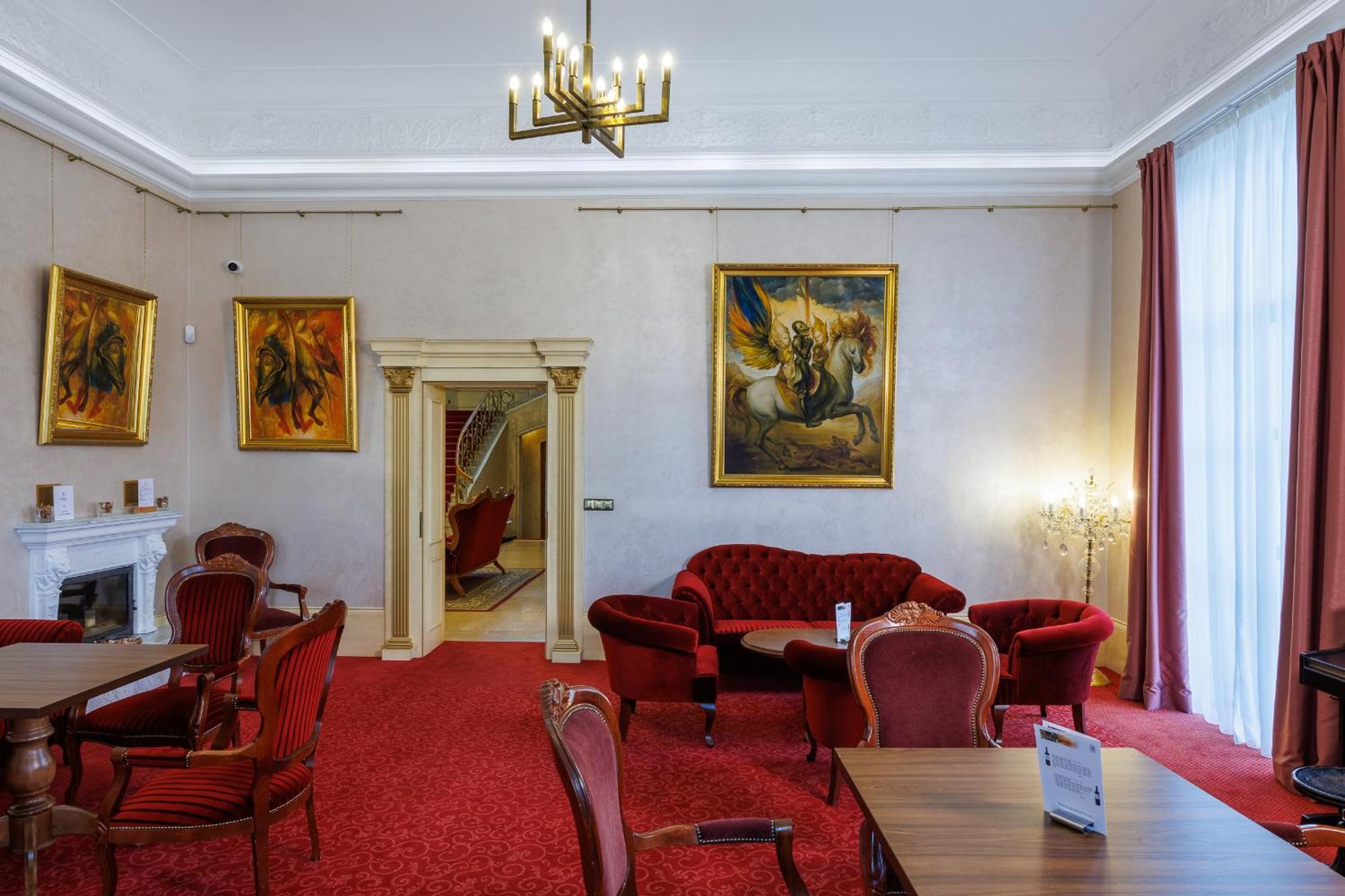 Hotel U Zámečku Cihelny Karlovy Vary Exterior foto